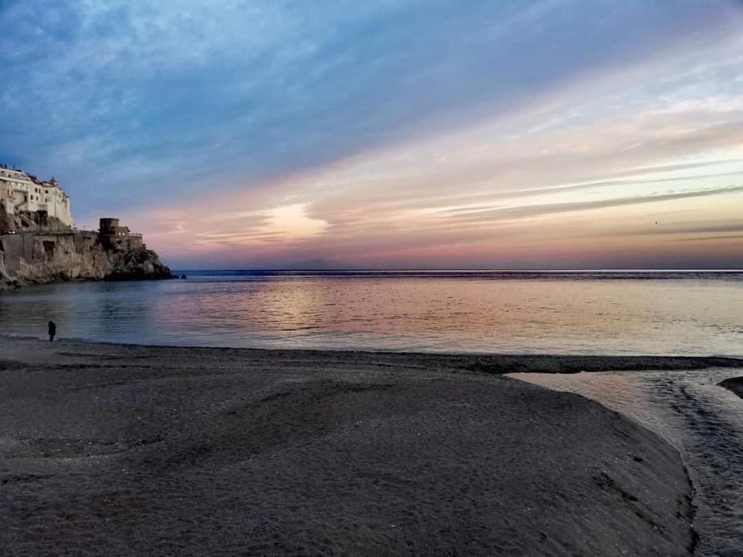 Bluoltremare Appartement Amalfi Buitenkant foto